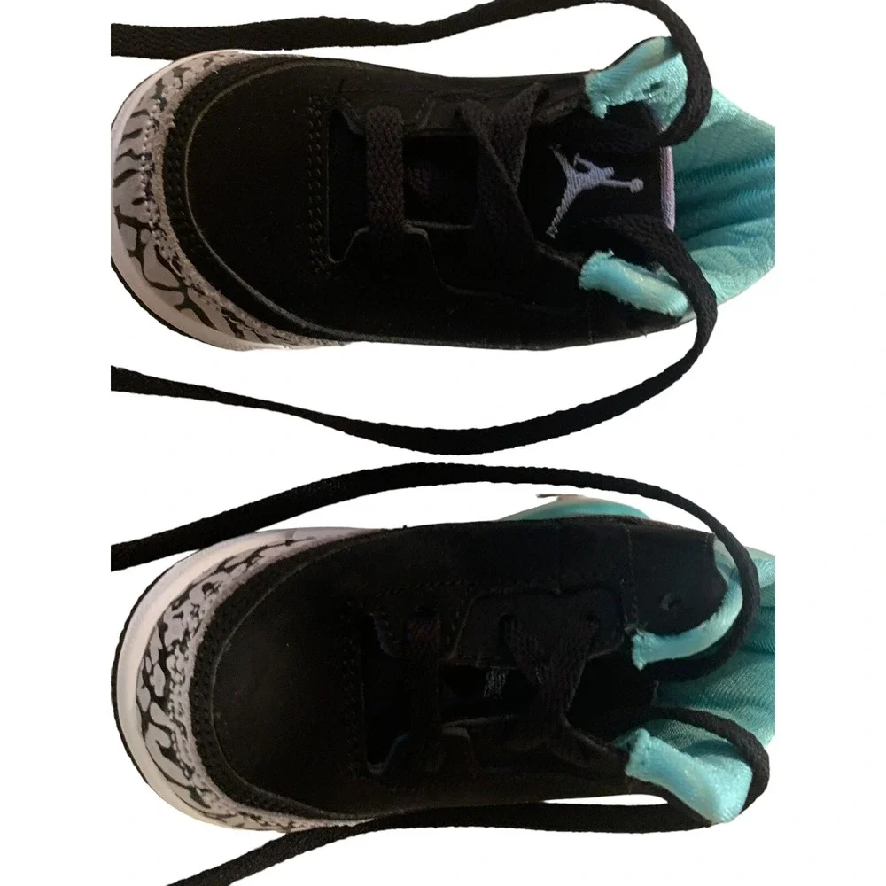 Nike Air Jordan 3 Retro BT Bleached Turquoise Shoes 654964-045‎ Toddlers Size 4C